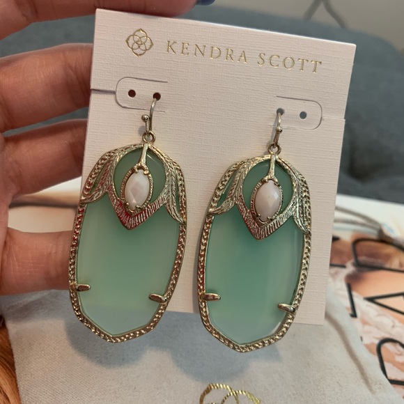 Kendra Scott Jewelry - Kendra Scott ‘Darby’ Earrings